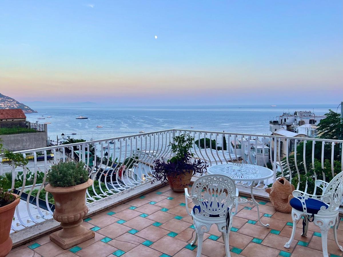 Hotel Villa Delle Palme In Позитано Экстерьер фото