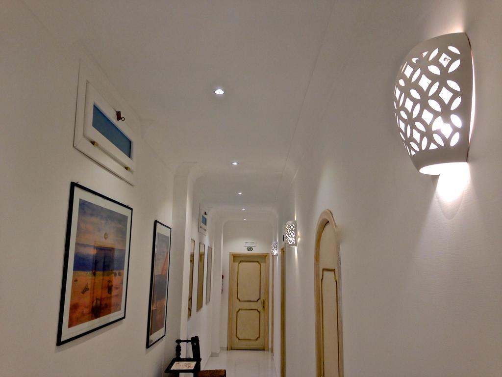 Hotel Villa Delle Palme In Позитано Экстерьер фото
