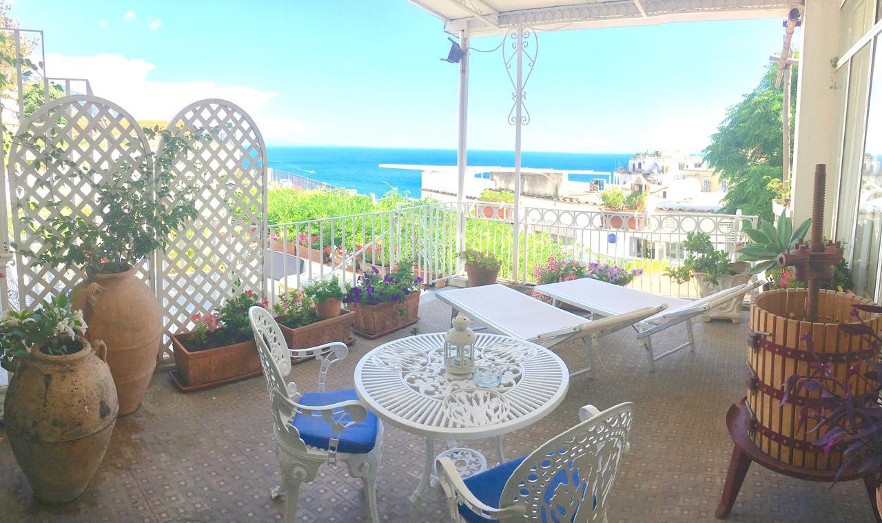 Hotel Villa Delle Palme In Позитано Экстерьер фото